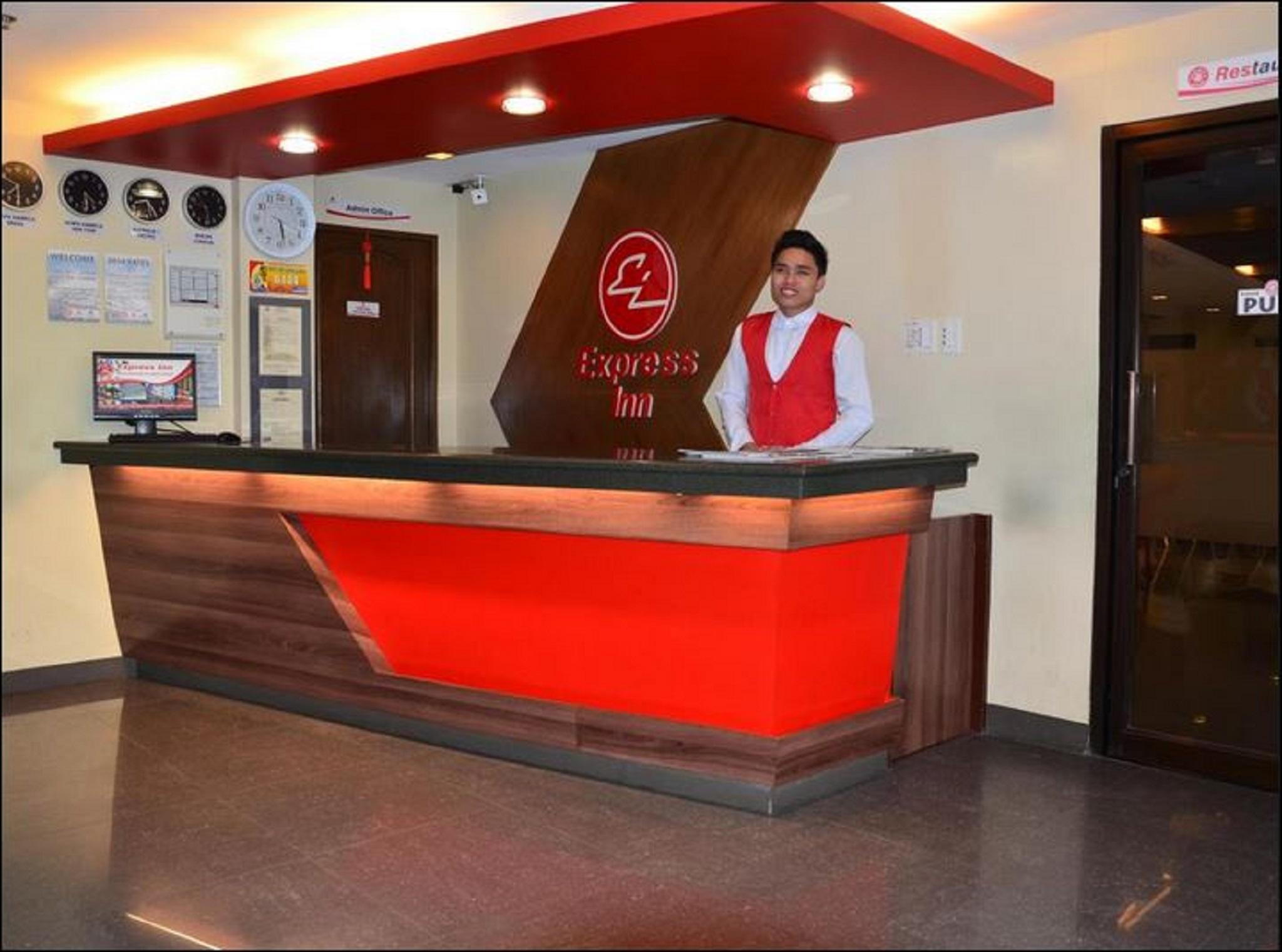 宿务麦丹快捷酒店-仅限隔离 麦克坦 外观 照片